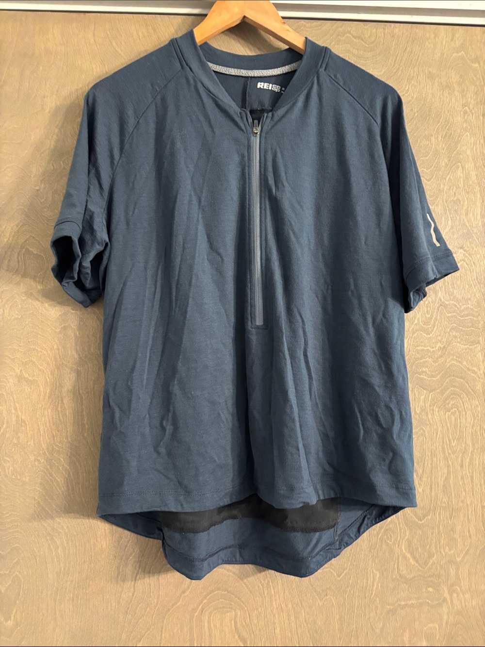 REI COOP  Short Sleeve Back Pockets Half Zip Cycling Shirt  women’s XL